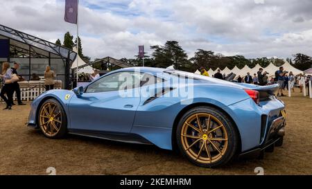 2020 Ferrari 488 pista ‘S25 SEC’ in mostra al Concours d’Elégance Motor Show tenutosi a Blenheim Palace. Foto Stock