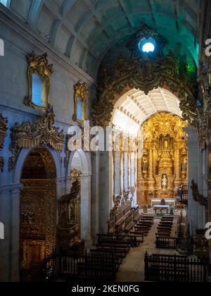 Mosteiro de São Martinho de Tibães chiesa vista generale dal coro alto Foto Stock