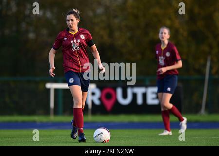 Stephanie Turner di Cardiff ha incontrato il WFC - Mandatory by-line: Ashley Crowden - 13/11/2022 - CALCIO - Cardiff International Sports Stadium - Cardiff, Galles - Cardiff City Women FC vs Cardiff ha incontrato il WFC - Generale Adran Premier Phase 1 22/23 Foto Stock