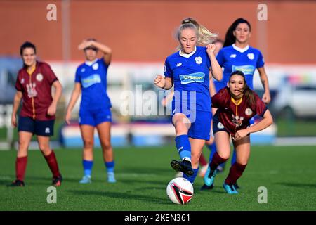 Cardiff, Regno Unito. 13th Nov 2022. Lily Billingham di Cardiff City Women's - Mandatory by-line Credit: Ashley Crowden/Alamy Live News Foto Stock