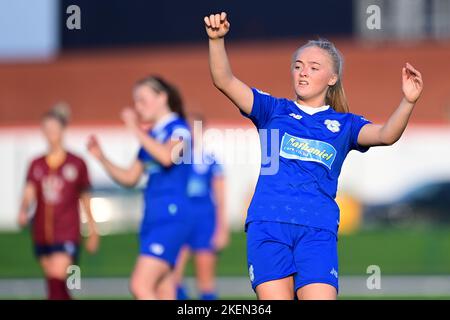 Cardiff, Regno Unito. 13th Nov 2022. Lily Billingham di Cardiff City Women's - Mandatory by-line Credit: Ashley Crowden/Alamy Live News Foto Stock