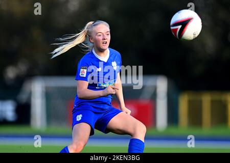 Cardiff, Regno Unito. 13th Nov 2022. Lily Billingham di Cardiff City Women's - Mandatory by-line Credit: Ashley Crowden/Alamy Live News Foto Stock