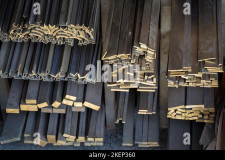 Barre di ferro come una struttura di bobina di metallo in stock Foto Stock