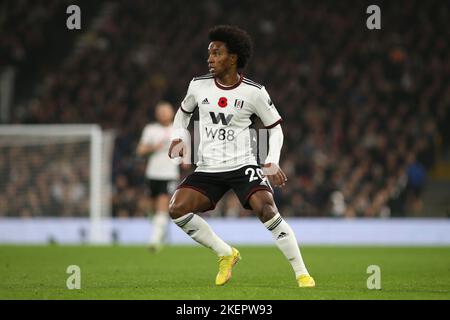 Craven Cottage, Fulham, Londra, Regno Unito. 13th Nov 2022. Premiership football, Fulham vs Manchester United; Willian of Fulham Credit: Action Plus Sports/Alamy Live News Foto Stock