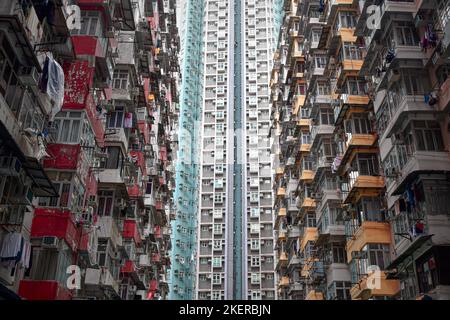 Yick Fat costruzione. E' uno dei luoghi famosi da visitare a Hong Kong. Foto Stock