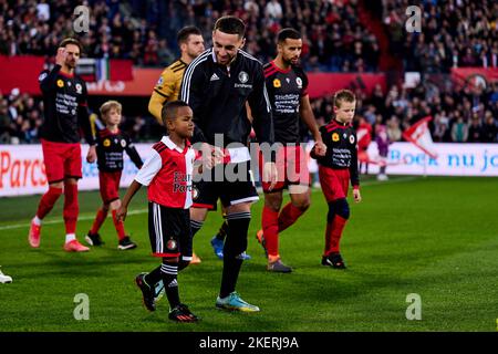 Rotterdam - Orkun Kokcu di Feyenoord durante la partita tra Feyenoord ed Excelsior allo Stadion Feijenoord De Kuip il 13 novembre 2022 a Rotterdam, Paesi Bassi. (Da Box a Box Pictures/Yannick Verhoeven) Foto Stock