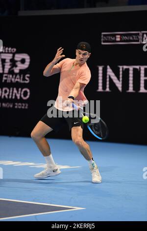 Prossima generazione ATP Finals 2022 - Milano - Italia - 8-12/11/2022 - Draper Jack (GBR) in azione contro Nakashima Brandon (USA) Foto Stock