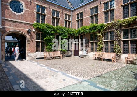 Cortile di Rubenshuis, casa-museo Rubens, Anversa (Fiandre), Belgio Foto Stock