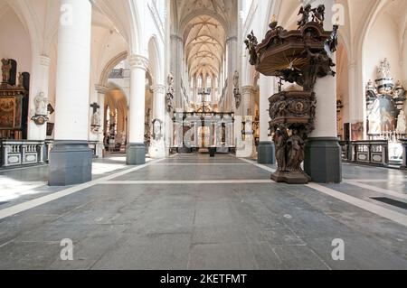 Interno della Chiesa di San Giacomo, Anversa (Fiandre), Belgio Foto Stock