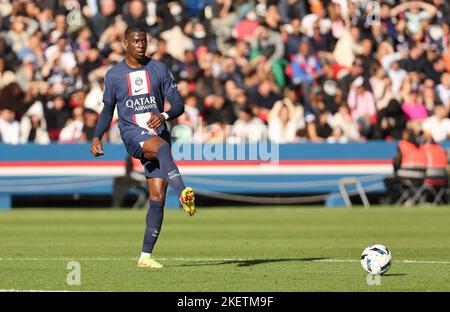 NORDi Mukiele di PSG durante il campionato francese Ligue 1 partita di calcio tra Parigi Saint-Germain e AJ Auxerre il 13 novembre 2022 allo stadio Parc des Princes di Parigi, Francia - Foto Jean Catuffe / DPPI Foto Stock