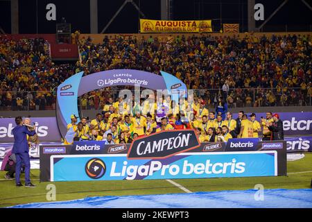 Aucas vince e celebra la coppa nazionale ecuadoriana liga pro per la prima volta nella storia Foto Stock