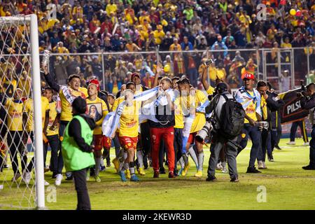 Aucas vince e celebra la coppa nazionale ecuadoriana liga pro per la prima volta nella storia Foto Stock