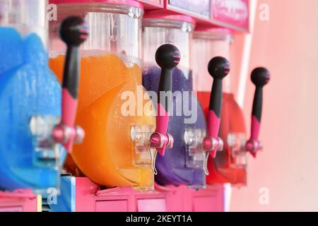 Ghiaccio contenitori di granito bevanda estiva Foto Stock