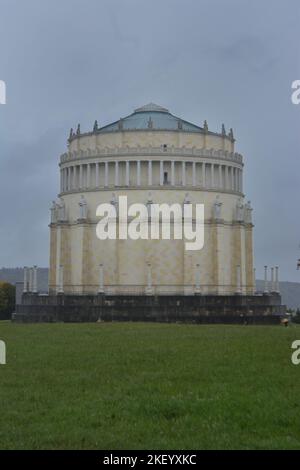 Sala Liberation Befreiungshalle Kelheim monumento sulla collina Michelsberg a Kelheim, Baviera, Germania Foto Stock