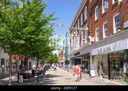 Worcester centro città River Island store High Street Worcester nel centro città centro commerciale UK Worcester Worcester Inghilterra UK GB Europe Foto Stock