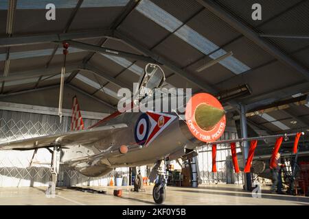 English Electric, /BAC Lightning F3, XR713/XR718, Lightning Preservation Group Evening Engine Run, 12th novembre 2022, Bruntingthorpe, Inghilterra, Foto Stock