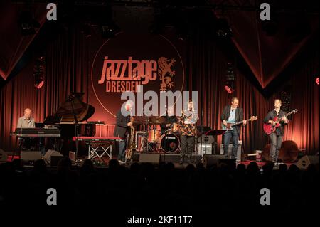 Günther Fischer Quintett mit Uschi Brüning | Das comeback im Rahmen der Jazztage Dresden im Ostra-Dome. Dresda,12.11.2022 Foto Stock