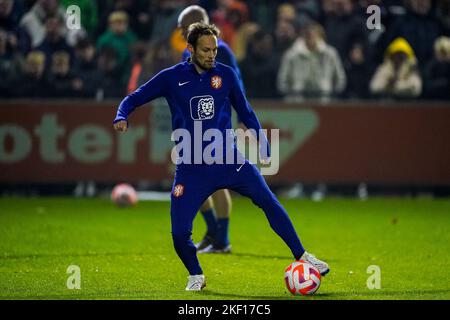 ZEIST, PAESI BASSI - 14 NOVEMBRE: Daley Blind dei Paesi Bassi durante una sessione di allenamento della squadra olandese di calcio maschile in vista della Coppa del mondo FIFA Qatar 2022 al campus KNVB il 14 novembre 2022 a Zeist, Paesi Bassi (Foto di René Nijhuis/Orange Pictures) Foto Stock