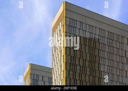 Architettura moderna sull'altopiano di Kirchberg, il quartiere finanziario e bancario del Lussemburgo. Palazzo della Corte di giustizia delle Comunità europee (CGCE) Foto Stock