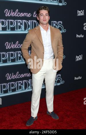 Los Angeles, California. 15th Nov 2022. AJ Pritchard agli arrivi per IL BENVENUTO A CHIPPENDALES Premiere, Pacific Design Center, Los Angeles, CA 15 novembre 2022. Credit: Priscilla Grant/Everett Collection/Alamy Live News Foto Stock