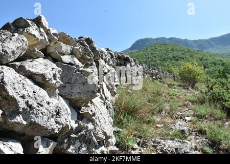 Immagini della natura, ambiente montano nel comune di Vallepietra, Parco Naturale Regionale Monti Simbruini, Italia Foto Stock