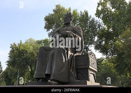 Statua di Amir Temur (1336-1405) aka Tamerlane, University Boulevard, Città europea, Samarcanda, Provincia di Samarcanda, Uzbekistan, Asia centrale Foto Stock