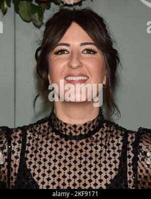 16 novembre 2022 - Los Angeles, California - Annie McGrath. Los Angeles Premiere di prime Video ''The People We Hate at the Wedding'' al Regency Village Theatre. Foto Stock