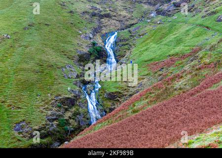 Cascata Moss Force nel passo di Honnister, il Lake District, Cumbria. Foto Stock