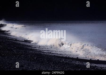 Poseidone, re del mare, un giorno creò il cavallo. Le onde di rottura sono riferite a come il cavallo bianco come la cresta dell'onda può essere vista e il ma Foto Stock