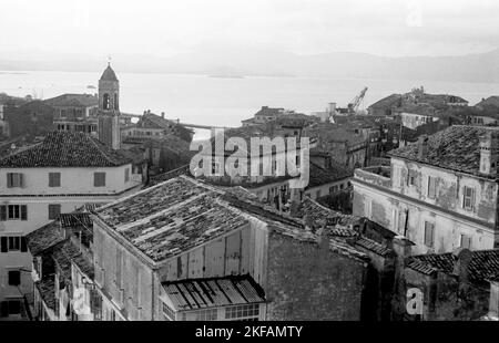 Blick auf die Gebäude von Korfu, Griechenland, 1950er Jahre. Vista agli edifici di Korfu, Grecia, 1950s. Foto Stock
