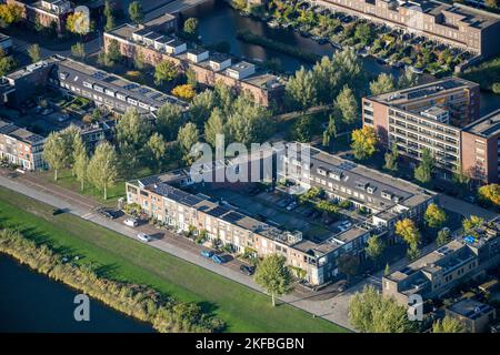 Tipiche case olandesi: Foto aerea di nuove case vicino ad Amsterdam Foto Stock