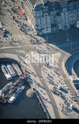 Aereo di persone dall'alto su Damrak, Amsterdam Paesi Bassi Foto Stock
