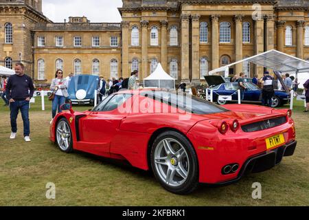 2003 Enzo Ferrari ‘F1 TMT’ in mostra al Concours d’Elégance Motor Show tenutosi a Blenheim Palace il 4th settembre 2022 Foto Stock