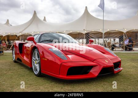 2003 Enzo Ferrari ‘F1 TMT’ in mostra al Concours d’Elégance Motor Show tenutosi a Blenheim Palace il 4th settembre 2022 Foto Stock