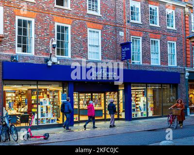 Heffers Bookshop Cambridge - parte del Blackwells Group, Heffers è stata fondata a Cambridge nel 1876. Heffers Trinity Street Cambridge. Foto Stock