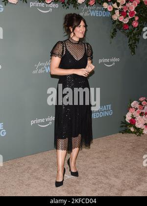 Novembre 16, 2022, Westwood, California, Stati Uniti d'America: D'Arcy Caren partecipa alla prima di Los Angeles di prime Video ''The People We Hate at the Wedding' (Credit Image: © Billy Bennight/ZUMA Press Wire) Foto Stock
