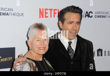 Los Angeles, California. 17th novembre 2022. Agli arrivi per 36th Annual American Cinematheque Awards, Beverly Hilton Hotel, Los Angeles, CA 17 novembre 2022. Credit: Elizabeth Goodenough/Everett Collection/Alamy Live News Foto Stock