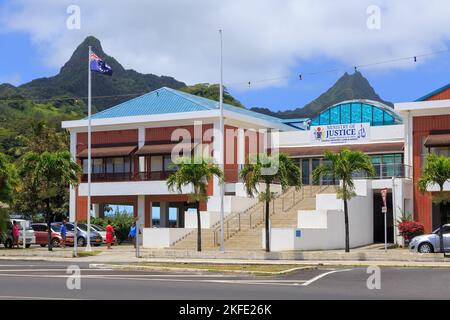 L'edificio del Ministero della Giustizia nella città di Avarua, Rarotonga, Isole Cook Foto Stock