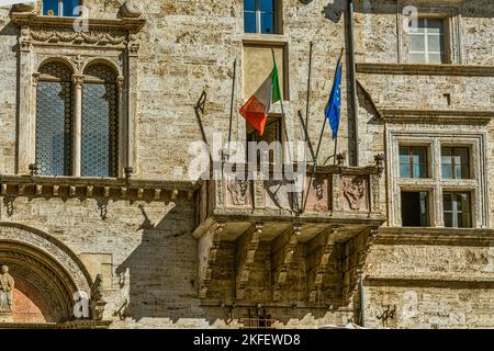 L'edificio storico del Palazzo del Capitano del Popolo a Perugia. È sede della corte d'appello e di altri uffici pubblici.Perugia, Umbria Foto Stock