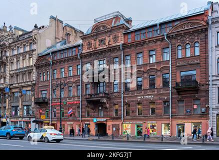 Vista dell'ex casa redditizia di I.F. Alexandrovsky - casa della Banca Tula di San Pietroburgo, metà del 18th ° secolo, ricostruita nel 1875-1876, landmar Foto Stock