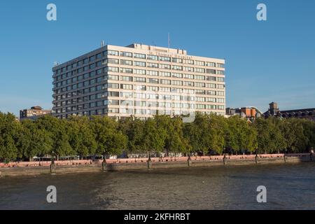 St Thomas' Hospital, parte del Guy's and St Thomas' NHS Foundation Trust sulla riva sud del Tamigi, Londra, Regno Unito. Foto Stock