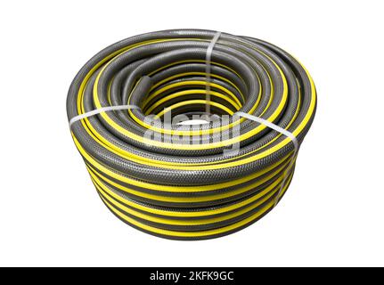 Nuovo tubo da giardino ricurva isolato su sfondo bianco. Tubo flessibile di irrigazione in gomma isolato. Rotolo di tubo irrigatorio da giardino rinforzato isolato Foto Stock