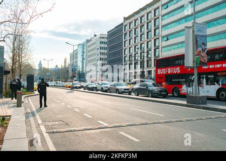 ISTANBUL, TURCHIA - 12 APRILE 2022 : Vista delle strade di Istanbul Foto Stock