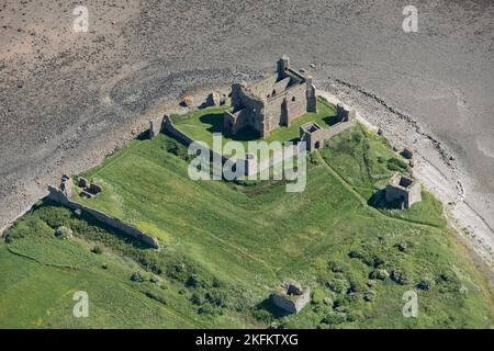 Castello di Piel sull'Isola di Piel, Cumbria, 2021. Foto Stock