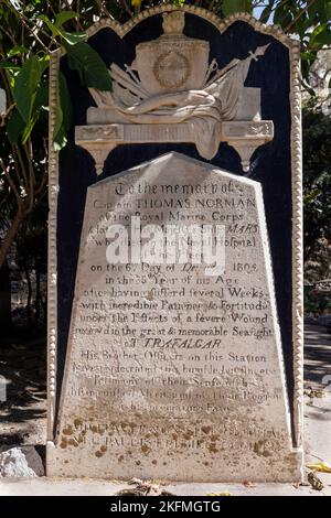 Cimitero di Trafalgar, Gibilterra. Questa è la tomba del capitano Thomas Norman, uno dei due combattenti che morì a Gibilterra a causa delle ferite ricevute Foto Stock