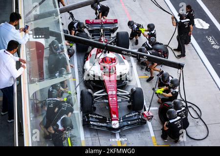 88 Robert Kubica (POL, Alfa Romeo F1 Team ORLEN), F1° Gran Premio di Abu Dhabi al circuito di Yas Marina il 18 novembre 2022 ad Abu Dhabi, Emirati Arabi Uniti. (Foto alta DUE) Foto Stock