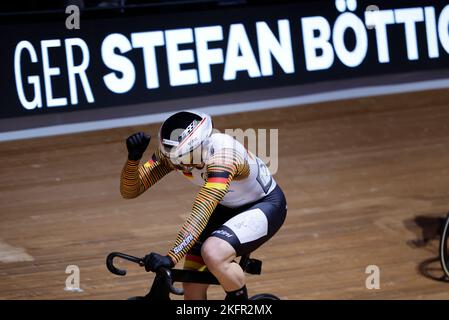 Berlino, Germania. 19th Nov 2022. Ciclismo/pista: Champions League, 2nd^ tappa, alliete da Stefan Bötticher di Germania. Credit: Jean-Marc Wiesner/dpa/Alamy Live News Foto Stock