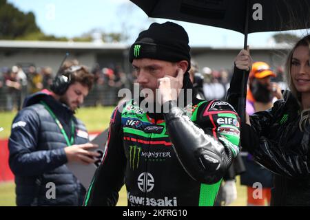 Victoria, Australia. 20th Nov 2022. Alex Lowes (GBR)corse per il Kawasaki Racing Team WorldSBK-sulla griglia di partenza della Tissot Super Pole Race durante il 2022° round australiano del Grand Ridge Round del Campionato Mondiale Motul FIM Superbike 2022 a Phillip Island, Australia il 20 2022 novembre - Image Credit: brett keating/Alamy Live News Foto Stock