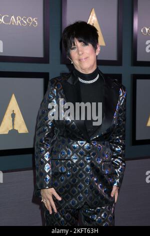 Los Angeles, California. 19th Nov 2022. Dianne Warren agli Arrivi dell'Academy of Motion Picture Arts and Sciences 13th Governors Awards, Fairmont Century Plaza Hotel, Los Angeles, CA, 19 novembre 2022. Credit: Priscilla Grant/Everett Collection/Alamy Live News Foto Stock