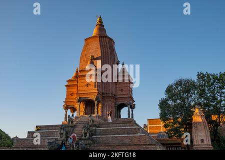 Tempio di Nyatapola nella città di Bhaktapur in Nepal Foto Stock